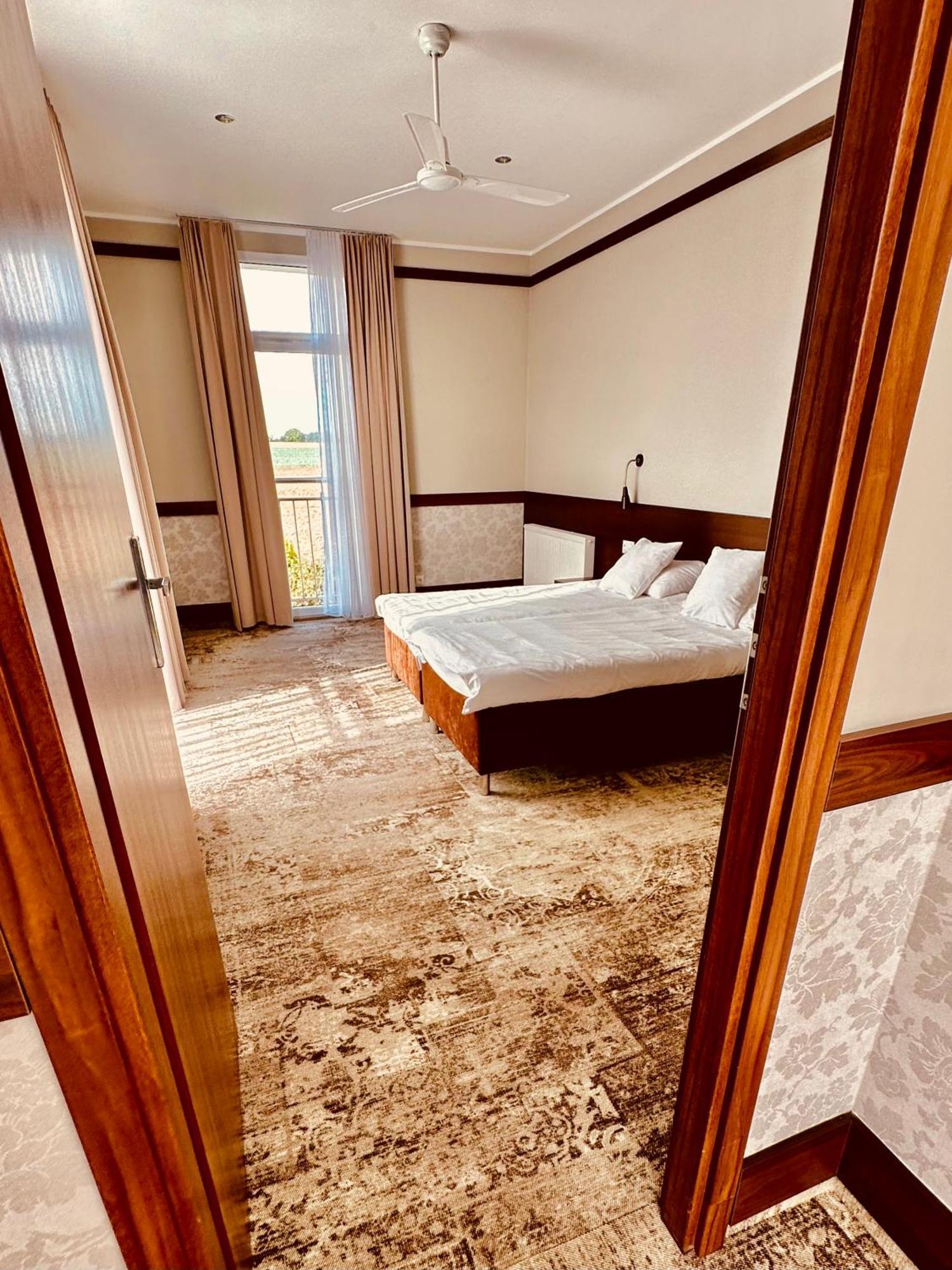 Hotel Biancas Kosakowo Eksteriør billede